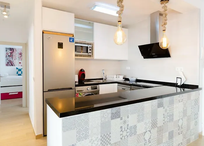 Picasso Daisy Apartamento Fuengirola