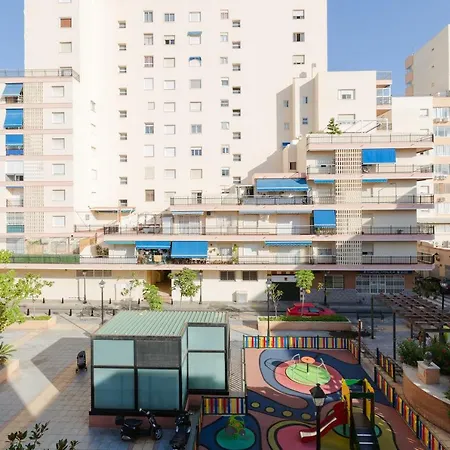 Picasso Daisy Fuengirola