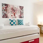 Picasso Daisy Appartement *